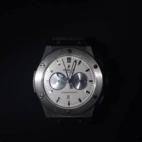 how to tell if a hublot geneve is real|are hublot watches genuine.